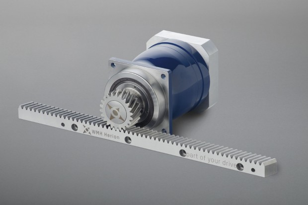 Unsere Zahnstangenantriebe überzeugen aufgrund ihrer Eigenschaften, höchst effizient, präzise dynamisch zu sein. Diese Benefits entstehen durch die Kombinationen aus spielarmen Planetengetrieben mit hochgenauen Ritzeln und Zahnstangen.