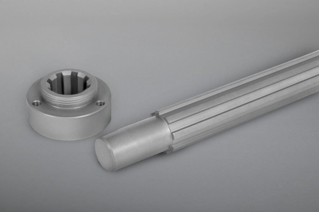 Lieferbar sind Keilwellen und Muffen in unterschiedlichen Abmessungen und Ausführungen, Materialien sowie Wellen und Naben mit Innen- und Außenprofilen, Mehrkeilprofilen, Kerbverzahnungen und Einzelnuten.