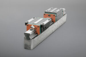 Wir bieten Ihnen im Bereich unserer Lineartechnik eine große Auswahl an Profilschienenführungen für unterschiedlichste Einsatzbedingungen, daneben Positioniersysteme, Linearmotorachsen und Rundtische sowie Elektrohubzylinder mit Zubehör, um Ihren Antrieb bestmöglich ausstatten zu können.