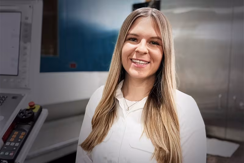 Mitarbeiterin Stella Täckelburg bei WMH Herion GmbH